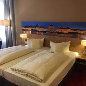 Parkhotel Leiser Отель